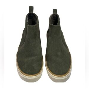 TOMS Green Chukka Boots  Suede Leather Finish Womens Size 8 EUC